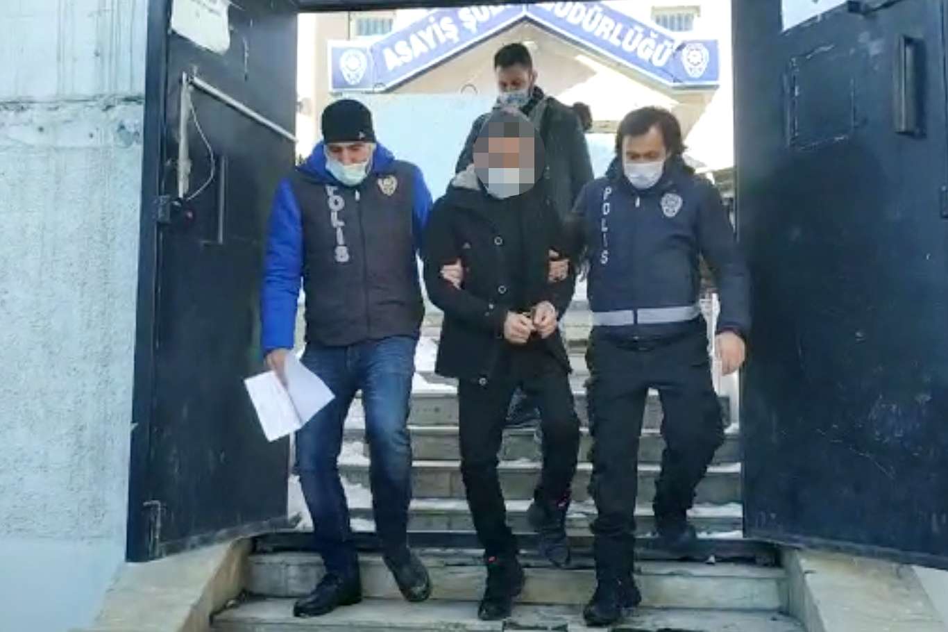 6 farklı suçtan aranan şahıs yakalandı
